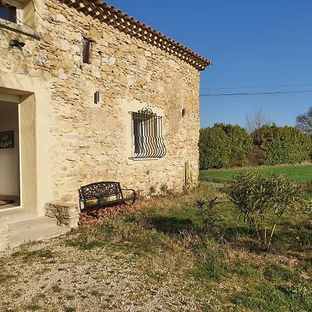 Maison Au Calme En Campagne Climatisee Caderousse Exterior photo